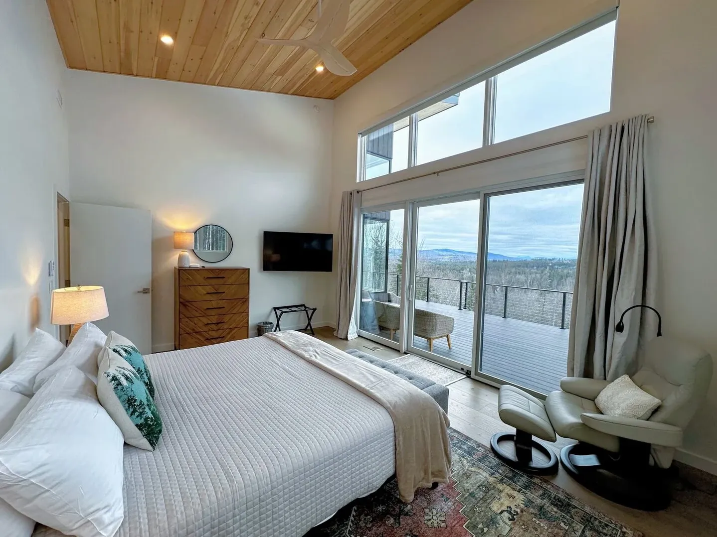 Maple Lodge photo 11
